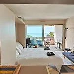 Daire 06ay - With Seafront Terrace *