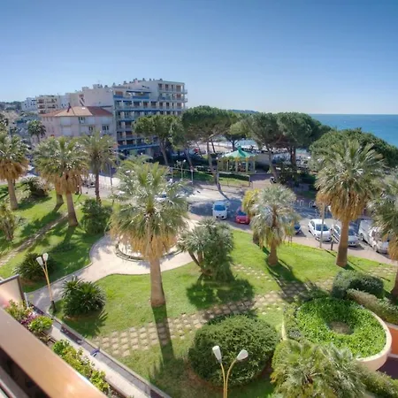 Apartament 06ay - With Seafront Terrace *