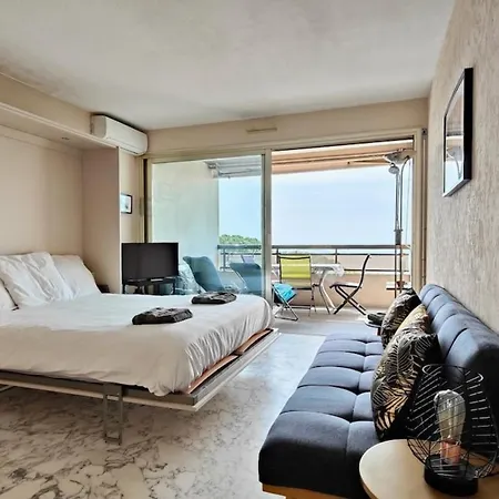 06ay - With Seafront Terrace 公寓 昂蒂布