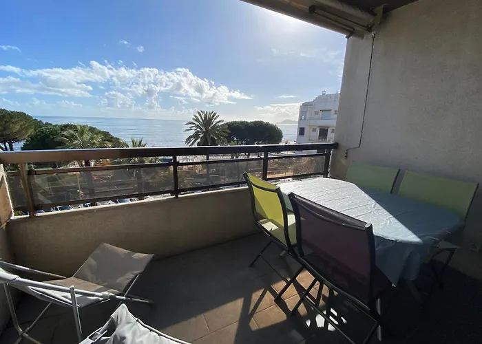 06ay - With Seafront Terrace Apartment Antibes